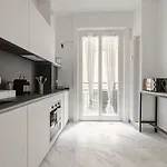 Luxury Spacious In The Heart Of Διαμέρισμα